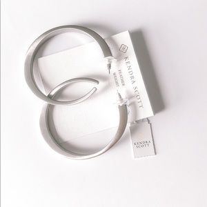 Kendra Scott Silver Hoop Earnings NWT